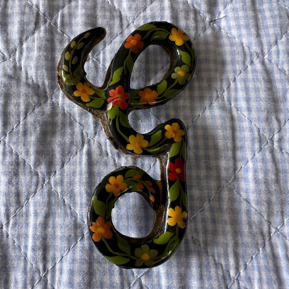 Women’s Brooch Letter G. Made in Italy